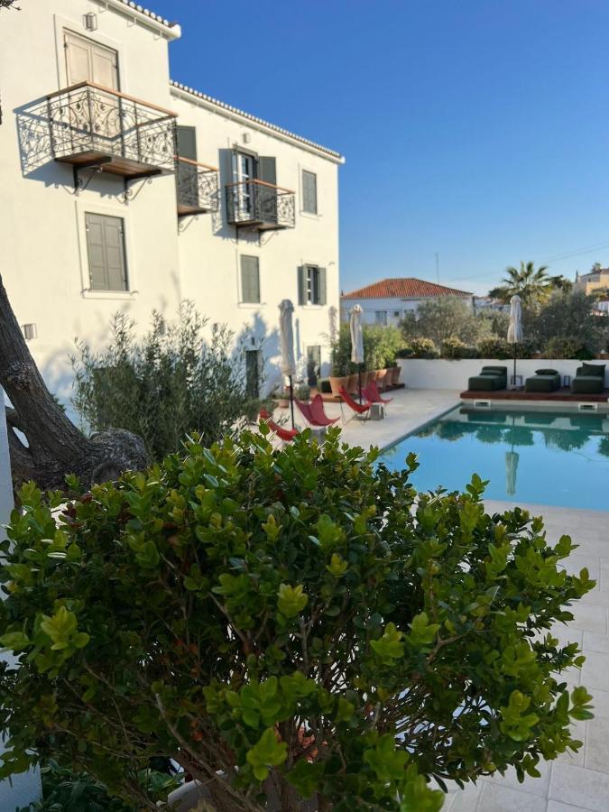 Yayaki Spetses Hotel Buitenkant foto